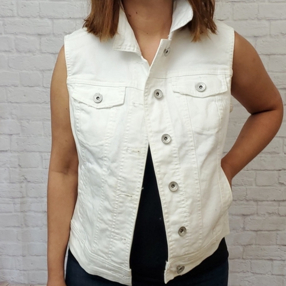 MERONA White Denim Trucker Jean Jacket Vest